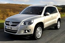 Compare 12 tiguan trims and trim families below to see the differences in prices and features. Used Volkswagen Tiguan Estate 2008 2016 Review Parkers