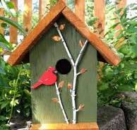 Casita para pájaros hecha a mano en madera, con cardenales y ...