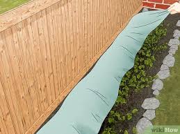 If greenery is not guarding the fences proudly we invite you to get creative with the 23 fence decorating ideas showcased below and complement it them through greenery as things evolve. 4 Ways To Paint A Fence Wikihow