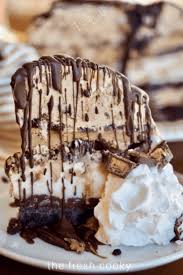 It will keep in the freezer for one month—just be sure to wrap tightly so there are no air leaks! The Best Ice Cream Cakes To Make This Summer Six Clever Sisters