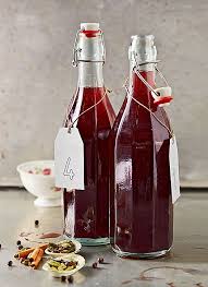Holundersaft Bei Erkaltung Basissaft Von Krauterjule Chefkoch Rezept Holundersaft Holunderbeeren Holunderbeerensaft