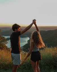 Aurora Schubert • OH & TN Senior Photographer (@aschubertphotography) •  Instagram photos and videos