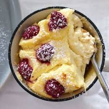 Quark Auflauf Low Carb Mit Nur 4 Zutaten Fourhang Auf Rezept In 2020 Rezepte Dessert Rezepte Einfach Quark Auflauf Low Carb