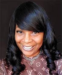 Pandora Holmes, Executive Admissions Advisor