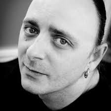 kelly mcrae (@kelly_mcrae)