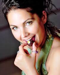 In Memory of Lara Vaarre