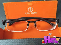 Bentuk bayangan benda yang jatuh di retina 6. Cermin Mata Baru Hans