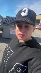 Another day another 💰💰💰💰💰#contract #work #delivery #medicine  #courierservice #courierbusiness