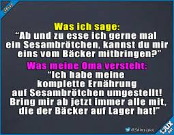 Hallo, dürfen die hühner raus zum spielen sie sind an der richtigen stelle für lustige sprüche deutsch hier bieten wir ihnen die schönsten bilder mit dem gesuchten schlüsselwort. Typisch Oma Sowahr Isso Lustigebilder Memes Humor Spruche Lustige Zitate Und Spruche Witzige Spruche Lustige Spruche