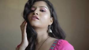 Indian Solo Lady Sareestrip Nude Show - EPORNER