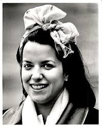 LG33 '86 Original Michael Grecco Photo BEAUTIFUL BRUNETTE Wearing Scarf  Headband