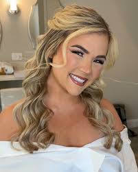 Unveiled Artistry added a new photo —...