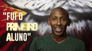 Para silvia ramos, coordinadora de la red de observatorios de seguridad pública, se jacarezinho es considerada una base del comando vermelho (comando rojo), la principal organización. Kleber Ramos Sobre O Espaco Vivartte Youtube