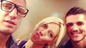 Wanda, who is icardi's wife and agent, used to be married to lopez and had three children with him. Maxi Lopez Thanks Icardi For Stealing Wanda From Him As Com