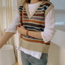 This is my first time to knit a vest and karen is always there to help me move along with my project! Banharu Jacquard Pattern Vintage Knit Vest Codibook