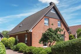 Egal ob sie etwas zum kaufen oder zum mieten n, wir finden das richtige für sie. Flensburg Schones Einfamilienhaus In Kauslund Kontorconsult Immobilienmakler Und Baufinanzierung In Flensburg