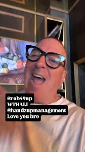 @rob49up Got you bro , Before we start Latin Lunch , You win, @handzupmgmt  Love you bro, @nyknicks THANK YOU , ORANGE AND BLUE SKIES TILL I DIE