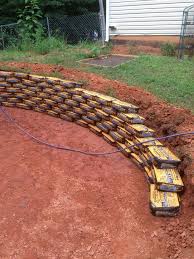 Bagged Concrete Examples Landscaping Retaining Walls Diy Retaining Wall Concrete Retaining Walls