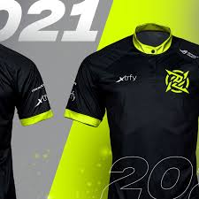 Ninjas in pyjamas (nip) is a swedish professional esports organization. The Challenge Of Redesigning A Classic Esports Logo The Verge
