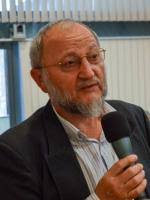 Adatlap: AkarkiGyula