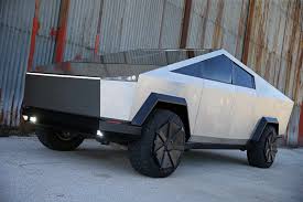 Those who thought the tesla model 3 interior was minimalistic will relive that reaction when they see the cybertruck's spartan cabin. Bosnian Tesla Fan Impatient For Cybertruck Builds Lookalike