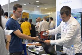 Prin organizarea acestui targ de joburi, primaria capitalei isi propune sa angajeze oameni competenti pentru ocuparea posturilor aflate in portofoliul celor douazeci si doua. Cum A Fost In TimiÈ™oara La Cel Mai Mare Targ De Joburi Angajatori De Top Portal Hr