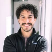 100+ perfiles de «Pablo Tomas»