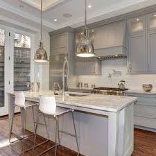 Related galleries & rooms you may like: 75 Beautiful Kitchen With Gray Cabinets And Glass Tile Backsplash Pictures Ideas May 2021 Houzz