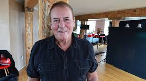 Image captionspeaking in 2015, les mckeown said the police would stop early bay city rollers concerts because they could not control the crowd. Bay City Rollers The Boy Band That Turned The World Tartan Bbc News