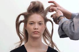 Wrap the ends of your hair around the roller and continue rolling the curler in toward your scalp. Gif Beauty Lesson How To Give Thin Hair Extra Volume