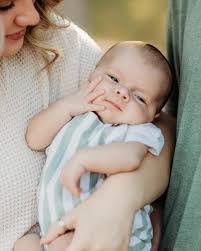 Abigail Everett's Instagram, Twitter & Facebook