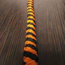 Two 1 yard (.9 m) strands of rexlace = 1 foot (30.5 cm) length of stitches/knots. How To Tie A 4 Strand Paracord Braid With A Core And Buckle 14 Steps With Pictures Instructables