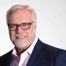 John Lorick's Instagram, Twitter & Facebook