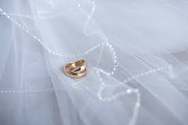 Wir bieten ihnen den perfekten spruch zur hochzeit, der im gästebuch eine besonders gute figur macht. Traume Von Hochzeit Deuten Traumen Traumdeutung Und Mehr