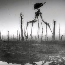 The Great Martian War 1913 17 War Of The Worlds Uk History Channel S Great Martian War 1913 17 Fuses Wwi Footage And Sci Fi To Create Fake Documentar War Of The Worlds Science Fiction Artwork History Channel