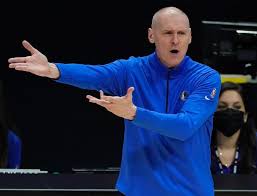 Nun gibt rick carlisle als coach der dallas mavericks auf. Rick Carlisle Resigns As Mavericks Coach Reuters