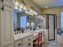 If you're looking for a contemporary wall light for your bathroom, this could be the best choice for you. 10 Best Led Light Bulbs For Your Bathroom 2021 Lightscoop