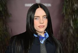 Billie Eilish Debuts Her Shortest Hair in Months With a Retro-Inspired Style