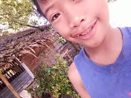 Anna Lacson's Instagram, Twitter & Facebook