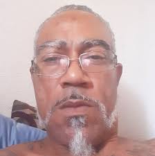 4.6 dudes!!! Have a question. I slide a stock auto mercury grand marquis  with a locker , what's some things I could do to get a little more power  out of a