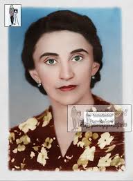 Косовка девојка Сви смо бар једном видели чувену слику Уроша Предића  "Косовка девојка", на којој је приказана девојка која, после Косовског боја  1389, обилази бојиште и поји водом тешко рањене српске јунаке.