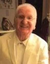 Barbara Nott's Instagram, Twitter & Facebook