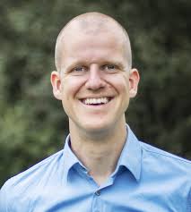 Data Science in Python Science for Professionals