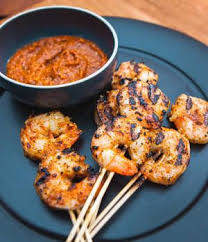 Crevettes Grillees Sur Le Bbq Style Anticuchos Crevettes Grillees Recettes De Crevettes Grillees Recette De Crevettes