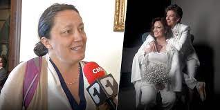 • por otro lado, claudia lópez grita a los cuatro vientos la consulta anticorrupción; Asi Se Enamoraron Claudia Lopez Y Angelica Lozano Noticentro 1 Cm
