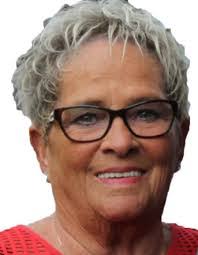 Eileen Crump's Instagram, Twitter & Facebook