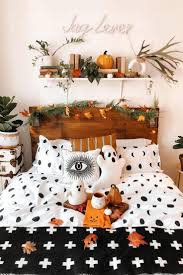 Halloween Bedroom Decor Because Why Can T Every Room Be Spooky Add Some Pumpkins Black And Whit In 2020 Fall Bedroom Decor Halloween Bedroom Decor Halloween Bedroom