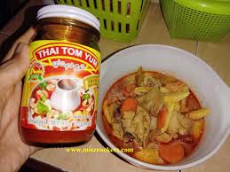 • masukkan serai yg diketuk. Masakan Tomyam Jadi Sedap Dengan Pes Thai Tom Yum Ceritera Si Gadis Biru