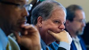 Sen. Jones holds roundtable