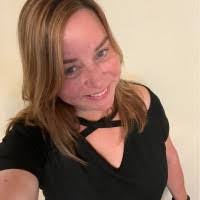 Lisa Coy's Instagram, Twitter & Facebook